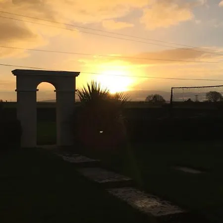 Alojamento de Acomodação e Pequeno-almoço Naomh Colman Gort