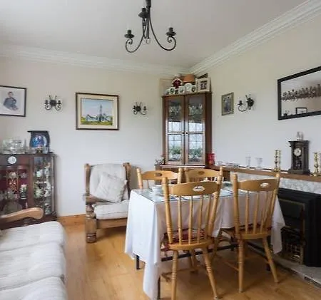 Alojamento de Acomodação e Pequeno-almoço Naomh Colman 4*