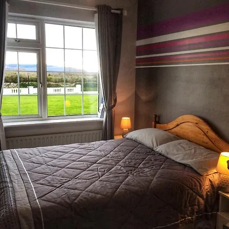 Alojamento de Acomodação e Pequeno-almoço Naomh Colman Gort